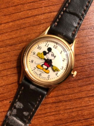 Vintage Wrist Watch Mickey Mouse By Lorus V515 - 6128 D Quartz Disney