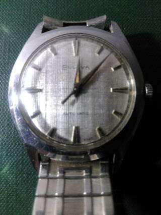 Vintage Bulova Automatic Stainless Steel Mens Watch Texture Dial