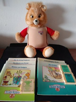 1992 Playskool Teddy Ruxpin Bear 3 Tapes & 5 Books.