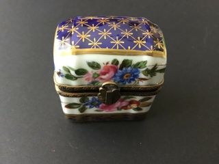Antique French Limoges Signed Sl Paris Porcelaine Floral Decor Trinket Box