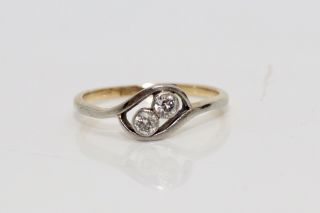 A Pretty Antique Art Deco 18ct Gold & Plat 0.  15ct Diamond Two Stone Ring 13960