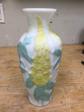 Antique Phoenix Consolidated Art Vase Foxglove Flowers Yellow Green 10.  5”