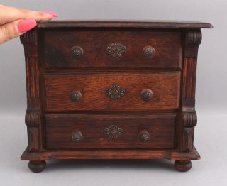 Antique Miniature Circa - 1900 Bun Footed Oak 3 - Draw Dolls Chest Of Drawers,  Nr