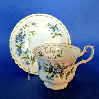 Royal Albert Teacup & Saucer - Fom Flower Of Month July Forget Me Nots - England