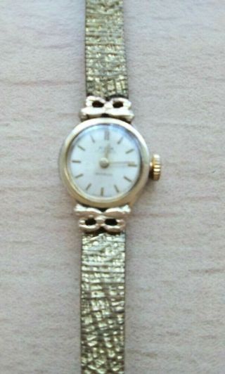 Vintage Avia Swiss Made 17 Jewels Rolled Gold Bezel Ladies Watch Not.