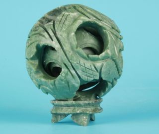 Vintage Chinese Natural Jade Ball Statue Hand - Carved Furniture Decora Gift