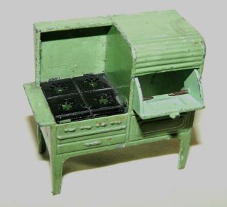Vtg TOOTSIE TOY Miniature Furniture STOVE w BREADBOX ICE BOX TABLE 2 CHAIRS 4