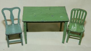 Vtg TOOTSIE TOY Miniature Furniture STOVE w BREADBOX ICE BOX TABLE 2 CHAIRS 5