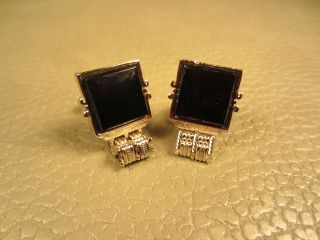 Vintage Onyx Wrap Around White Gold Plated Cuff Links with Tie Tac 3