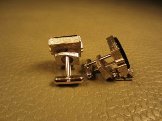 Vintage Onyx Wrap Around White Gold Plated Cuff Links with Tie Tac 4