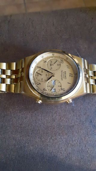 Vintage Men ' s Seiko watch model 7A38 - 7289 (A6) 2