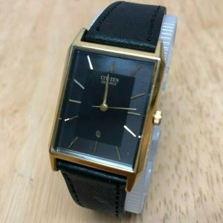 Vintage Citizen 6031 Men Gold Tone Black Rectangle Quartz Watch Hour Battery