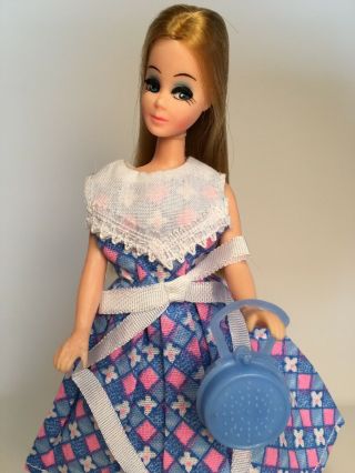 Dawn In Off Card Pippa Dress & Barbra Susann Handmade Shoes With Stand