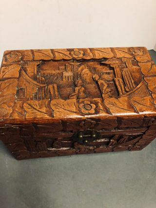 VINTAGE ASIAN WOOD CARVED CHINA BOX 2
