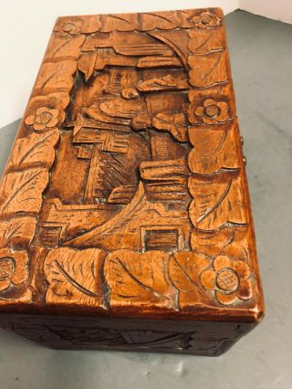 VINTAGE ASIAN WOOD CARVED CHINA BOX 3