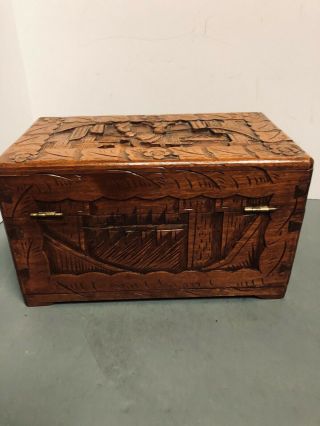 VINTAGE ASIAN WOOD CARVED CHINA BOX 5