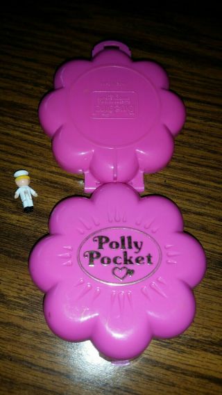 Vintage Polly Pocket 1990 MR.  FRY ' S RESTAURANT Bluebird 4