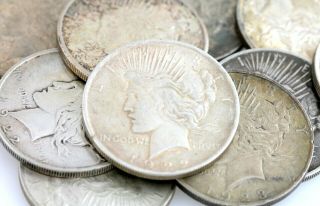 Silver Peace Dollar Coin 1922 - 1927 $1 One Us Dollar Fine - Xf Antique.  900 Bullion