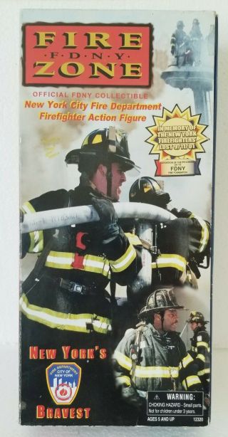 2001 Real Heroes Fdny Fire Zone 9/11 Firefighter Action Figure Nib