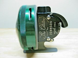 VINTAGE JOHNSON 110A FISHING REEL,  THE CITATION,  W/GREEN CARRYING CASE 3