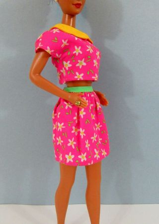 Vintage 90 ' s Barbie Doll Clothes TOP & SKIRT Neon Pink White Daisies PURPLE TAG 3