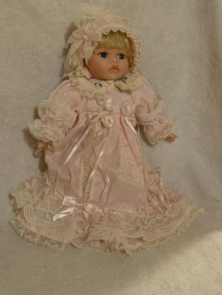 Antique Porcelain Wind Up Doll Girl Plays Bedtime Lullaby Music Pink Dress 10”