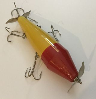 J&B Tackle Co.  5 Hook MUSKIE Suface Bait Red Head 8