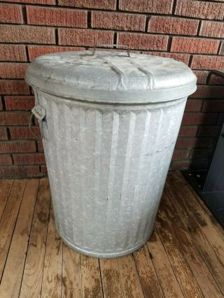 Vintage Galvanized Metal Trash Garbage Waste Can With Handles & Lid 20 Gallon
