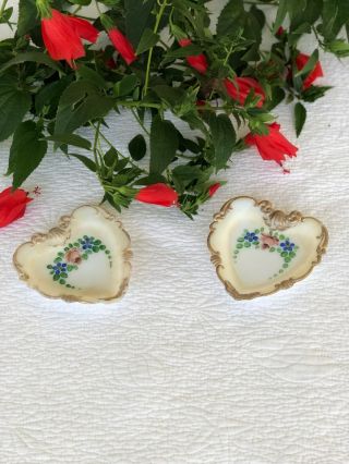 Two Antique Victorian Heart Shaped Hand Painted Gold Rimmed Trinket Dishes 4
