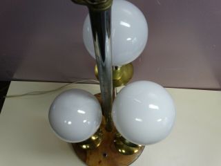 VINTAGE MID - CENTURY CHROME TABLE LAMP MODERN ATOMIC ERA 3