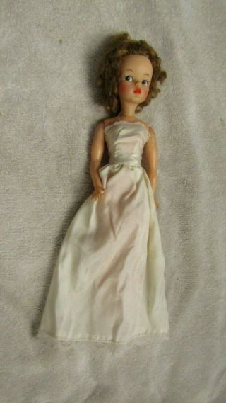 Vintage 1962 Ideal Toy Corp Tammy Doll Brown Hair 12 " With White Dress