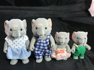 Calico Critters Sylvanian Families Forest Families Baerenwald Elephant Family