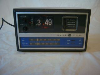 Vintage Ge 7 - 4315c Flip Number Alarm Clock Am Fm Radio