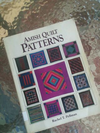 Amish Quilt Patterns - - 30 Antique Designs - - Pre Owned Paperback - - Look @
