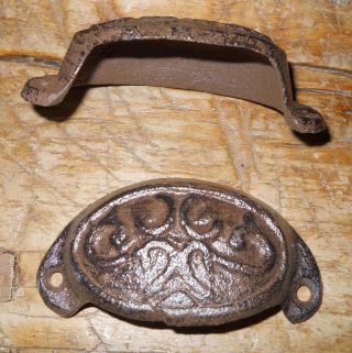 15 Cast Iron Antique Victorian Style Oval Drawer Pull,  Barn Handle,  Door Handles