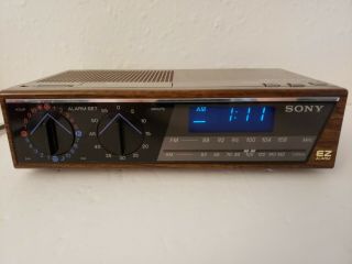 Vintage Sony Am/fm Digital Clock Radio Ez - 4 Dream Machine Alarm Clock Wood Grain