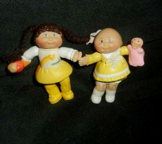 2 Vintage 1983 Baby Cabbage Patch Kids Girls Poseable Pvc Action Figure Toys