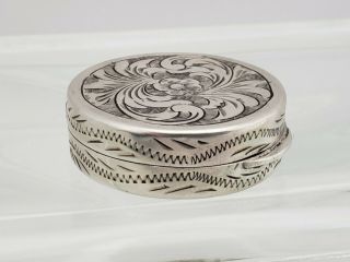 Vintage Sterling Silver Pill Box - Snuff,  Floral Engraved,  Gorgeous Details 6