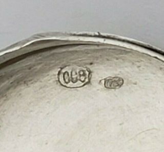 Vintage Sterling Silver Pill Box - Snuff,  Floral Engraved,  Gorgeous Details 8