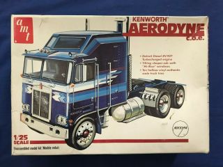 Amt Kenworth Aerodyne C.  O.  E.  1/25 Scale (1980)