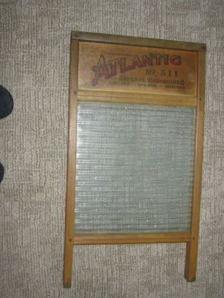 Atlantic No.  511 National Washboard Co.  Glass Washboard