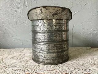 Antique Tin Measuring Cup 1 Quart Qt.  Collectible Kitchenware Vintage 5