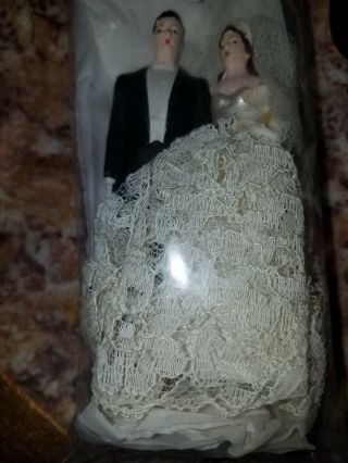 Vintage Bride And Groom Wedding Cake Topper