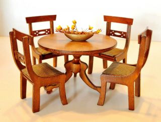 Vintage Doll House Wood Round Table W/ 4 Chairs & Flower Centerpiece