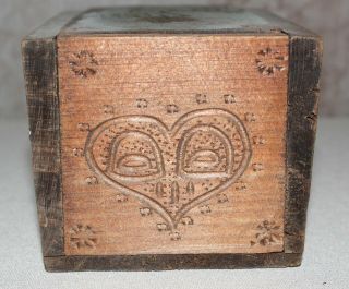Antique Vintage Hand Made Carved Wood Sliding Top Box Birds Heart Primitive 4