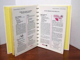 VINTAGE SO QUICK WITH BISQUICK A BETTY CROCKER COOKBOOK - 1967 - EXC COND 5