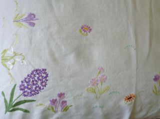 Vintage Tablecloth Hand Embroidered Spring Flowers Crochet Border 46 