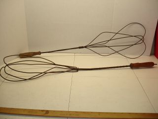 Vintage Wire Rug Beaters