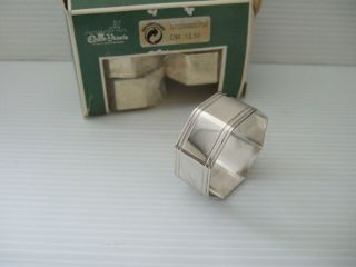 Set Of 6 Vintage Queen Victoria Silver Plated Napkin Rings -