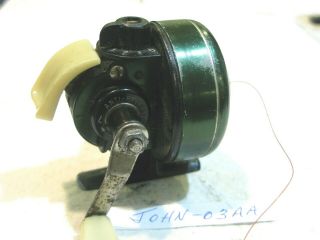 JOHNSON CENTURY 100B Vintage SPIN CASTING REEL made in USA OLD GOOD 3